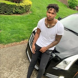 Meet your Posher, Philip